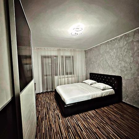 Lukapartaments Tulcea Exteriör bild