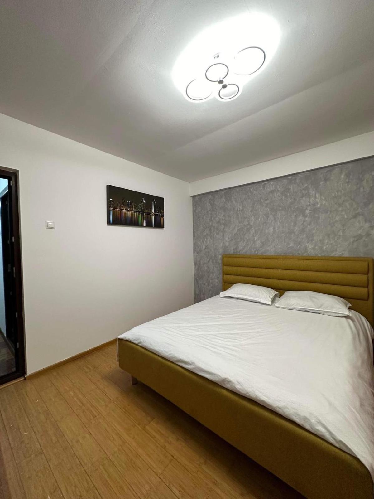 Lukapartaments Tulcea Exteriör bild