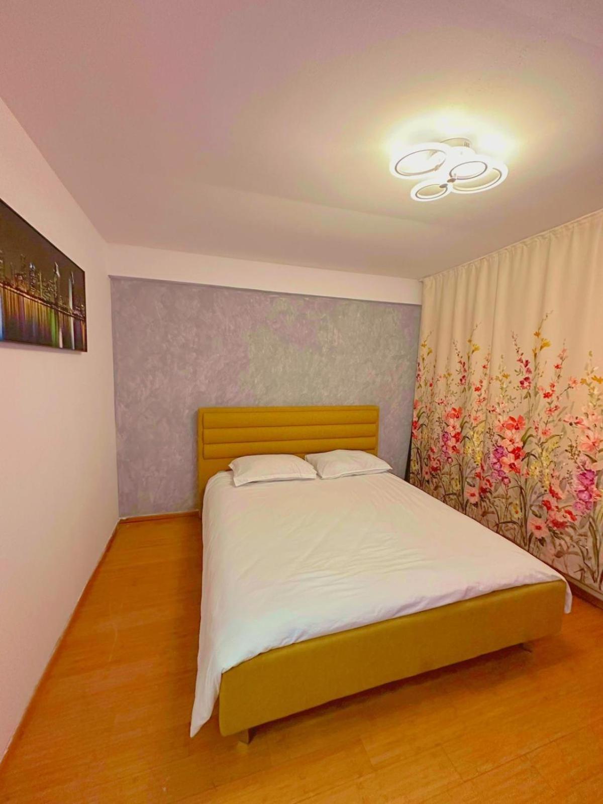 Lukapartaments Tulcea Exteriör bild