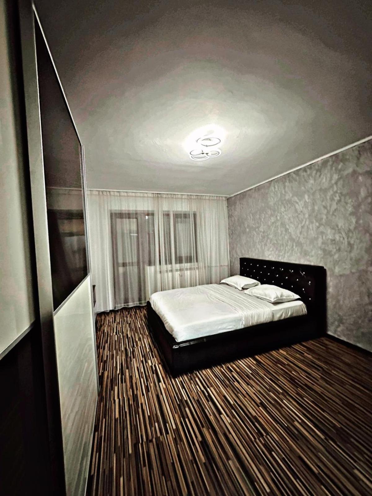 Lukapartaments Tulcea Exteriör bild